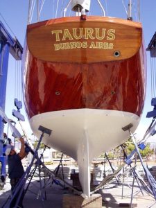 Taurus Boat varnish techniques preparation prime with cpes